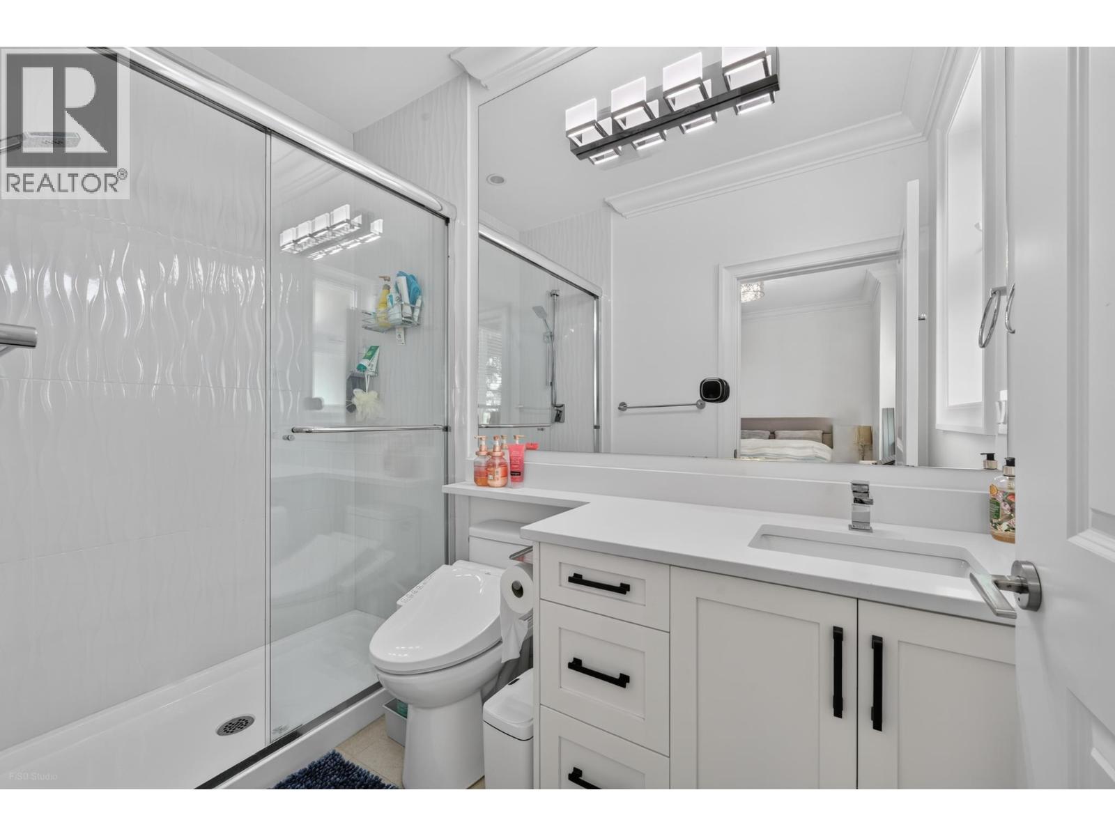 5584 Rupert Street, Vancouver, British Columbia  V5R 2K5 - Photo 13 - R3167947