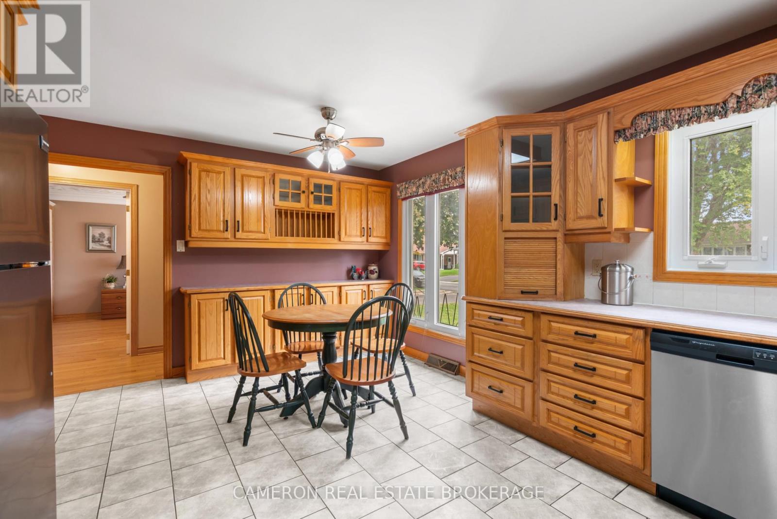 421 Beach Avenue, Cornwall, Ontario  K6H 5P3 - Photo 3 - X13844508