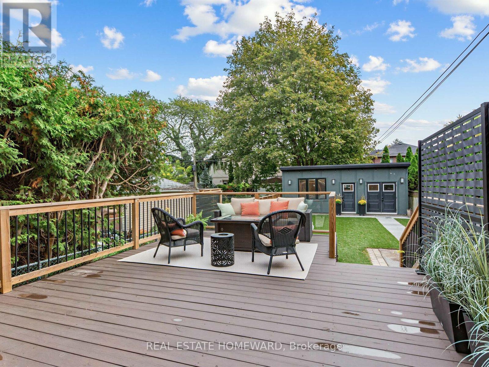 5 Beaufield Avenue, Toronto, Ontario  M4G 3R2 - Photo 27 - C13844424