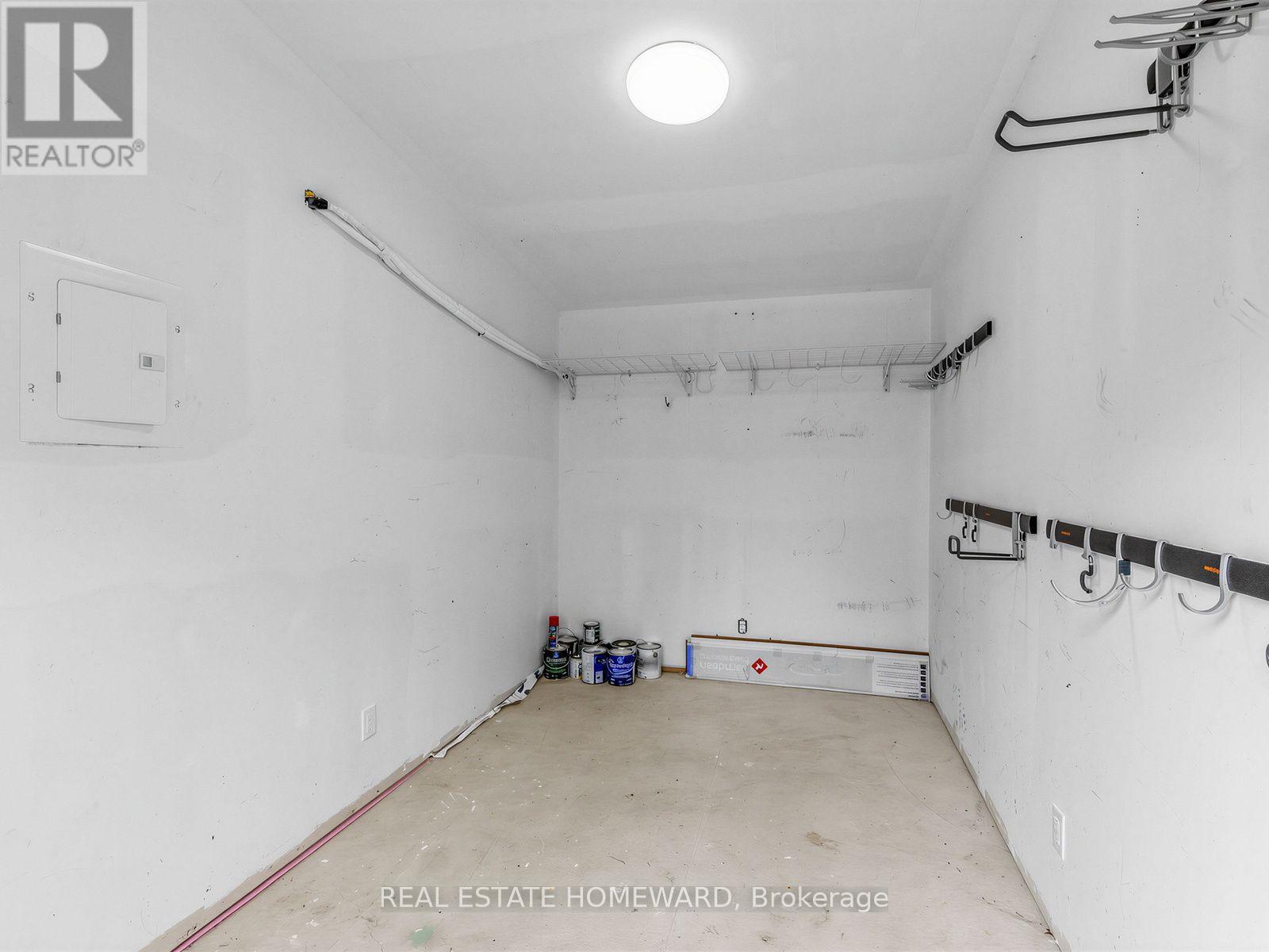 5 Beaufield Avenue, Toronto, Ontario  M4G 3R2 - Photo 31 - C13844424