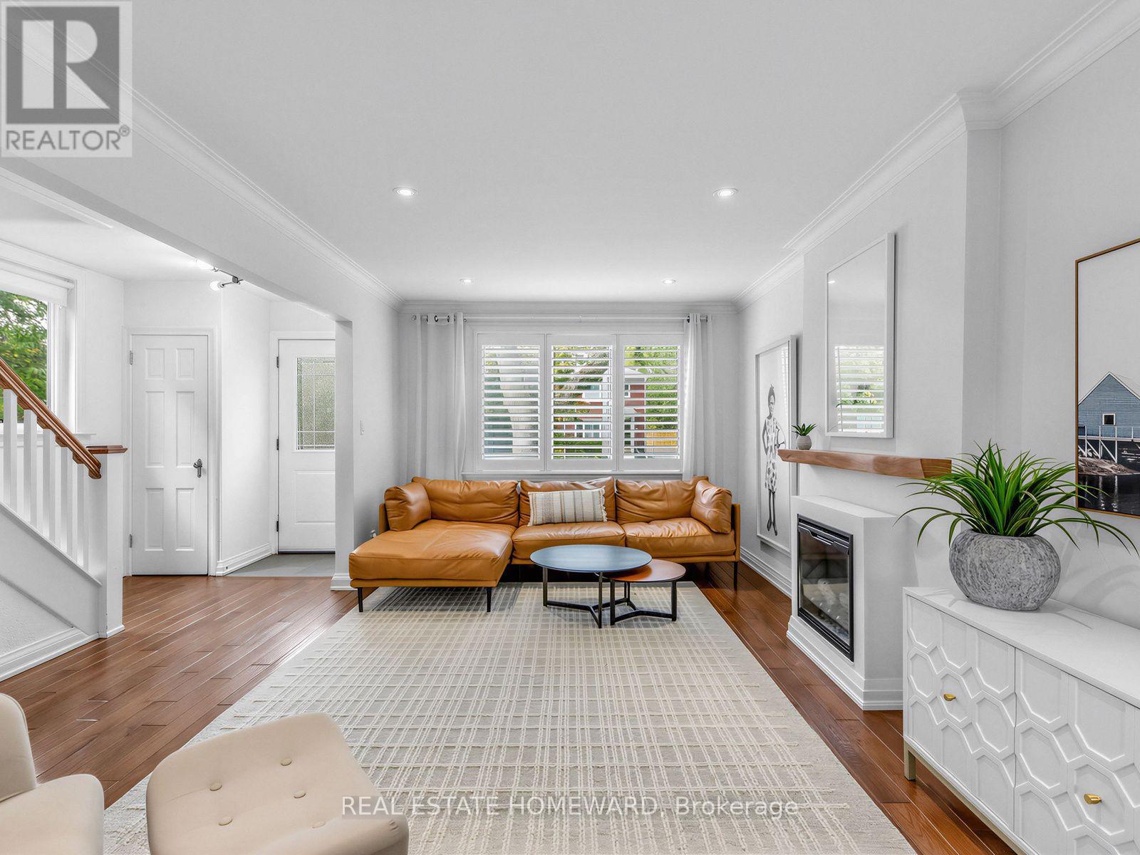 5 Beaufield Avenue, Toronto, Ontario  M4G 3R2 - Photo 6 - C13844424