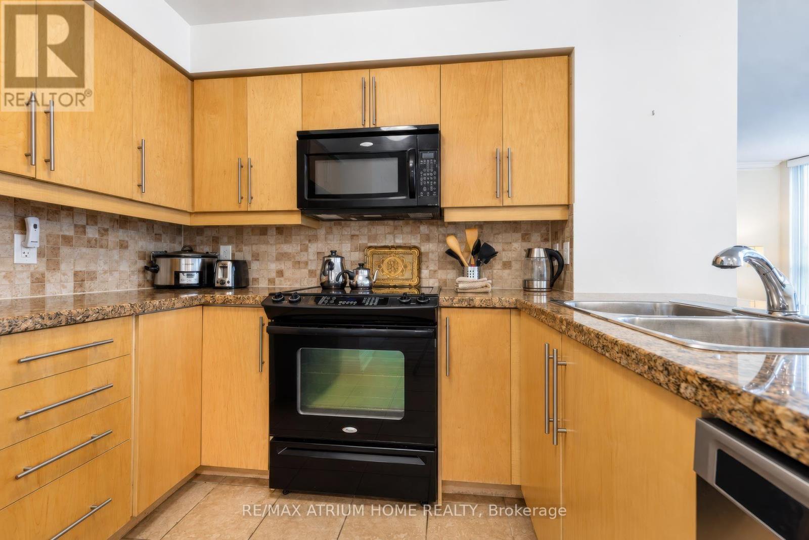 2320 - 25 Greenview Avenue, Toronto, Ontario M2M 1R2 - Photo 6 - C13844500