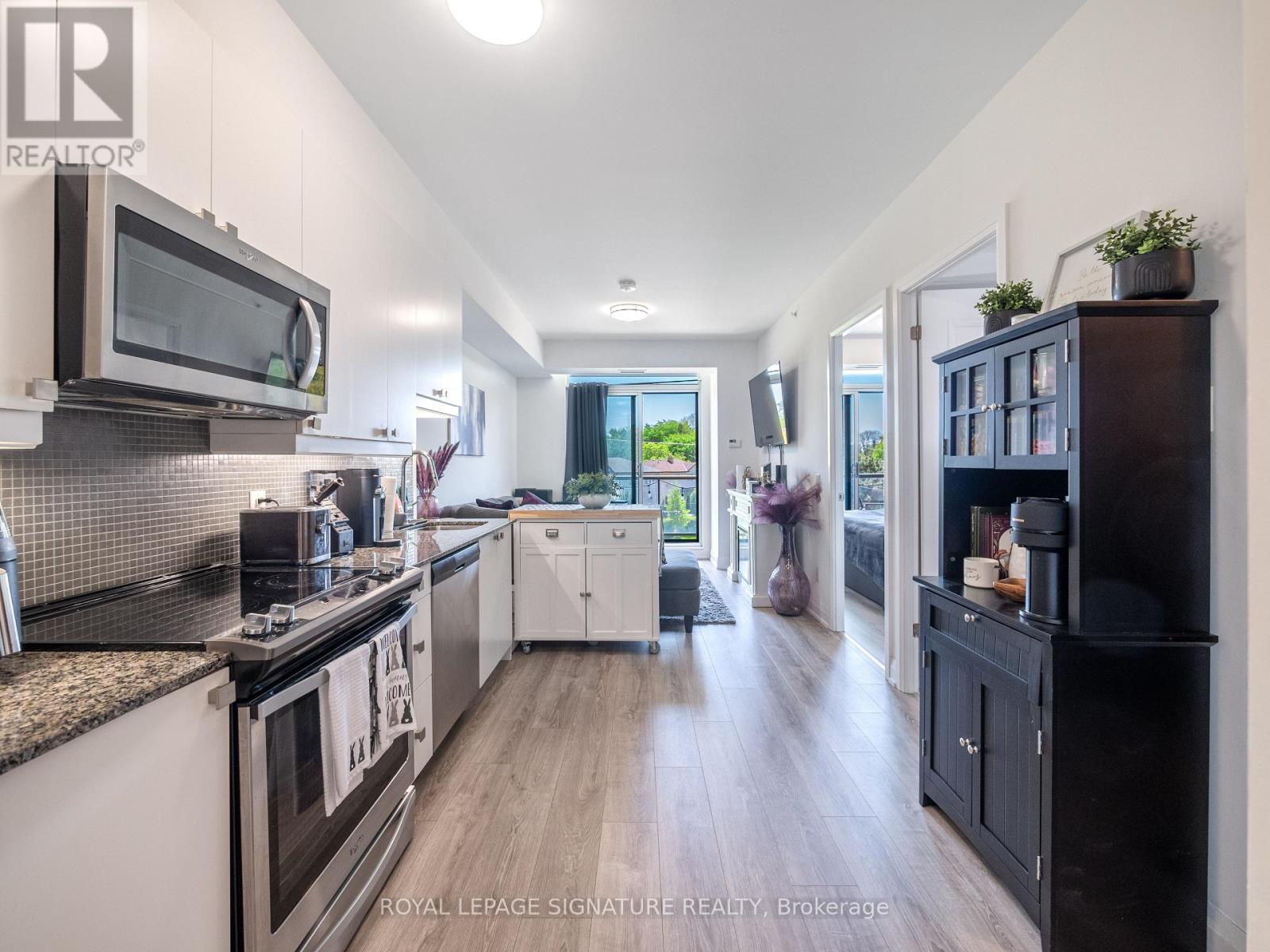 318 - 3655 Kingston Road, Toronto, Ontario  M1M 1S2 - Photo 2 - E13844438