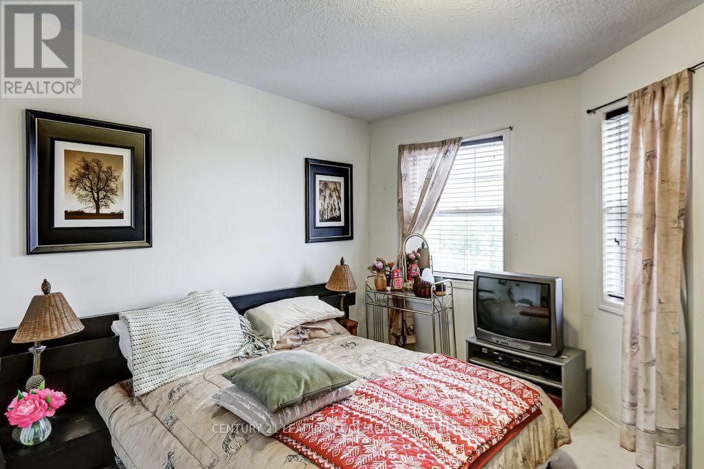 75 Trumpeter Street, Toronto, Ontario  M1B 6H1 - Photo 27 - E13844496
