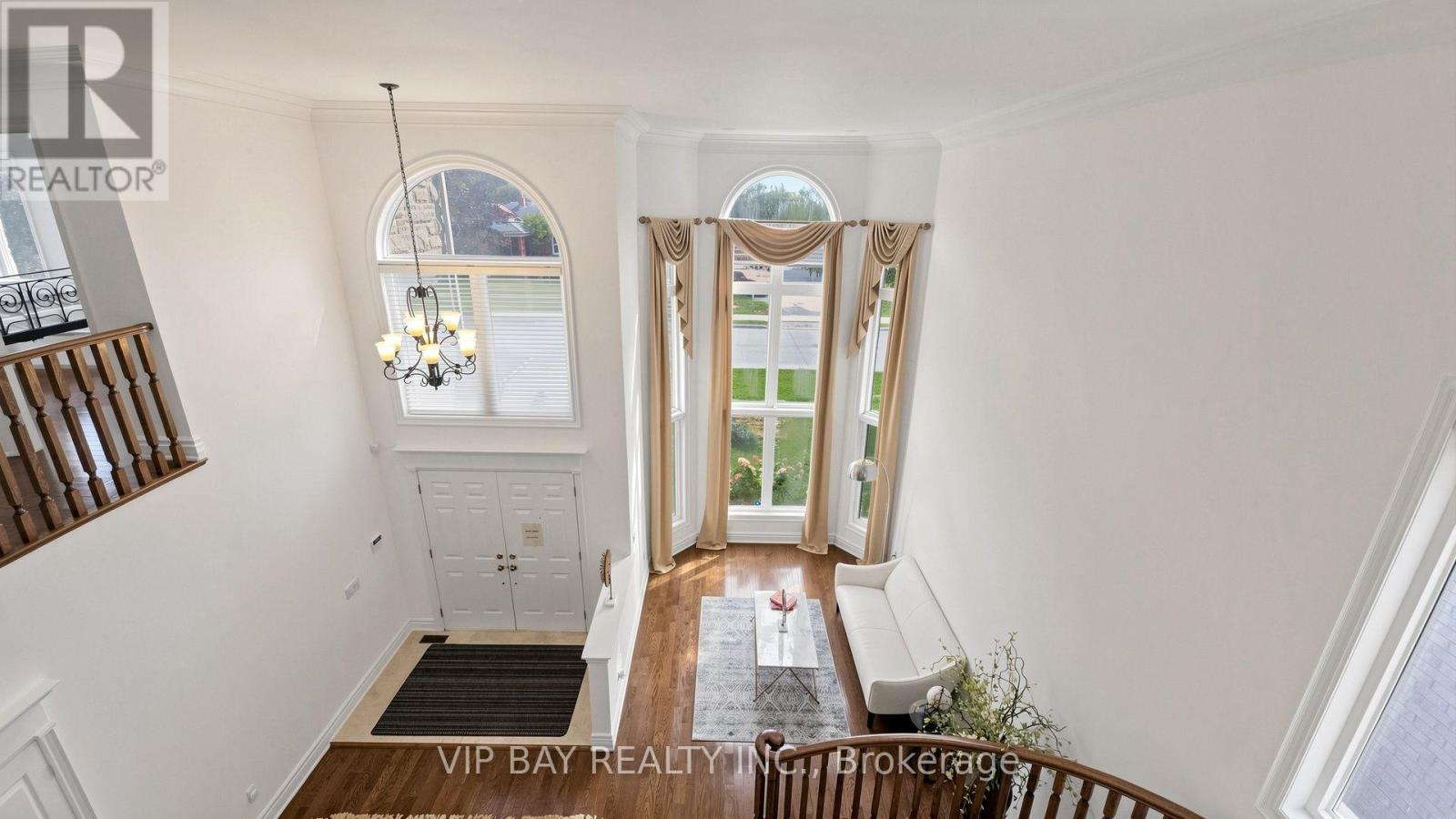 12 Mackay Drive, Richmond Hill, Ontario  L4C 6P1 - Photo 11 - N13844426