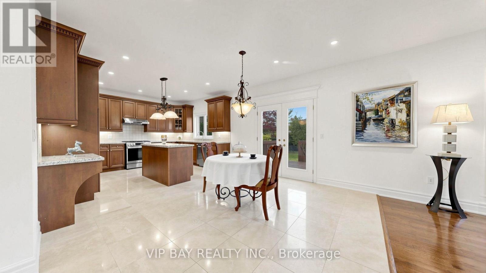12 Mackay Drive, Richmond Hill, Ontario  L4C 6P1 - Photo 19 - N13844426