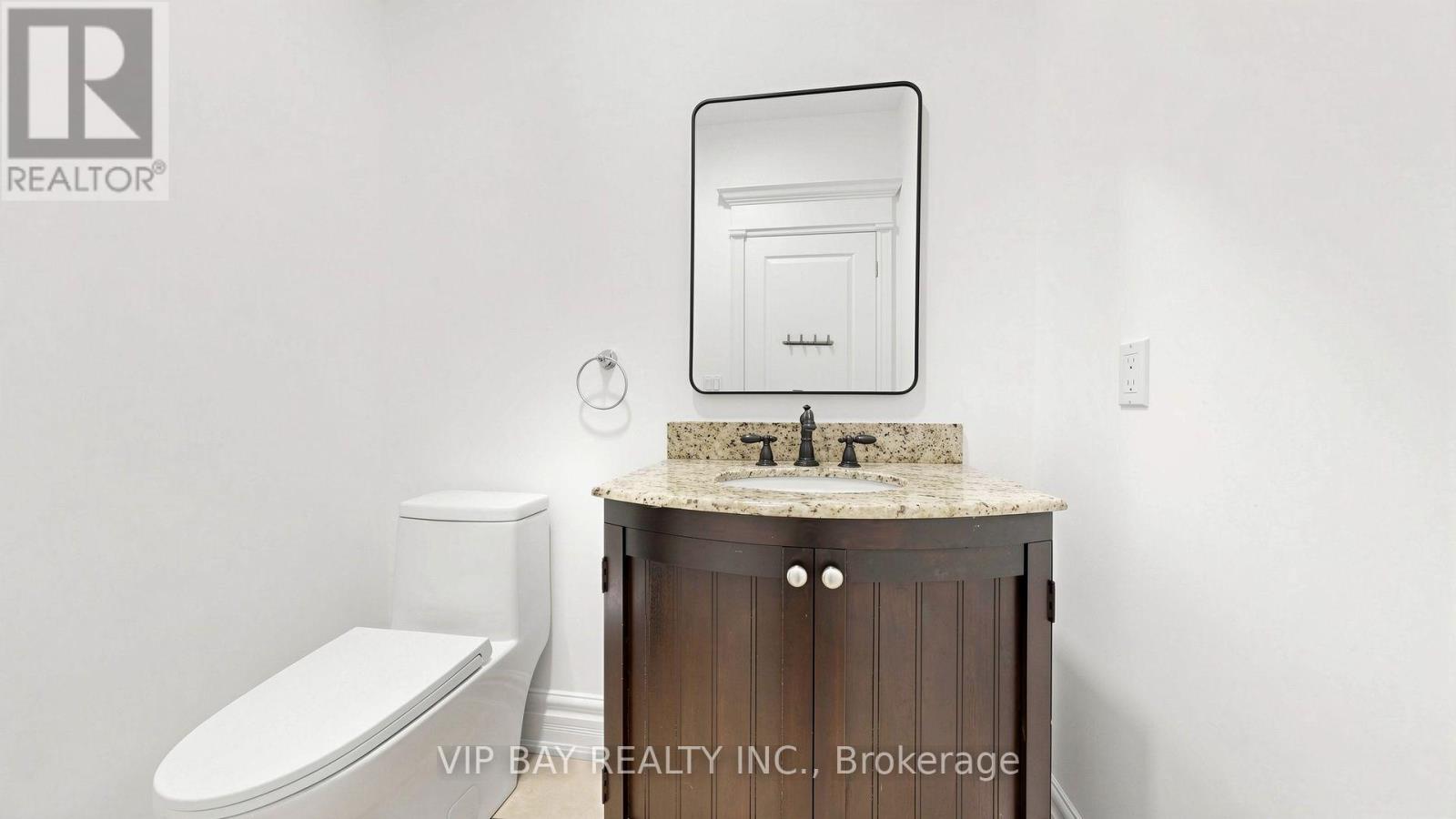 12 Mackay Drive, Richmond Hill, Ontario  L4C 6P1 - Photo 24 - N13844426
