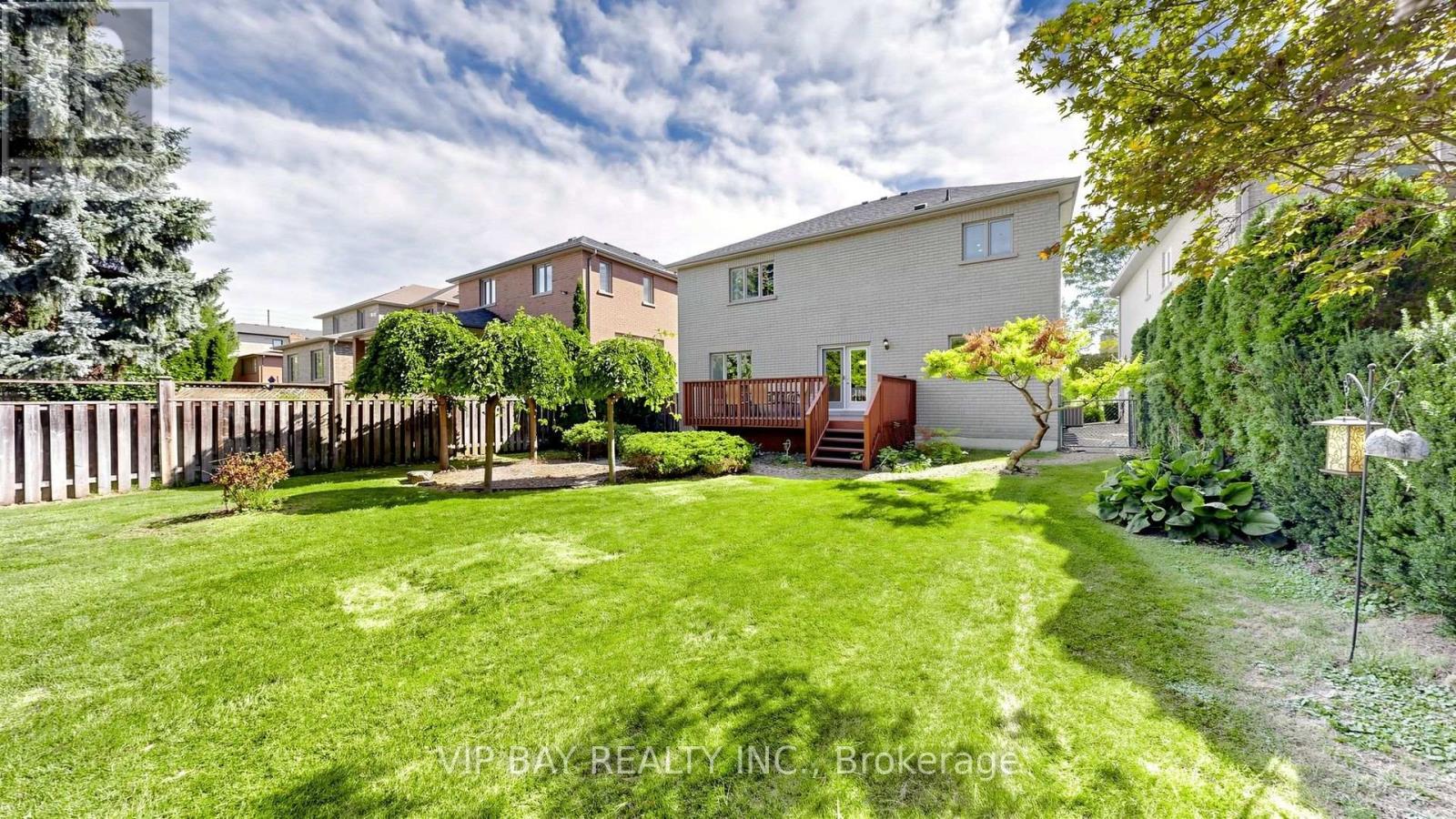12 Mackay Drive, Richmond Hill, Ontario  L4C 6P1 - Photo 50 - N13844426
