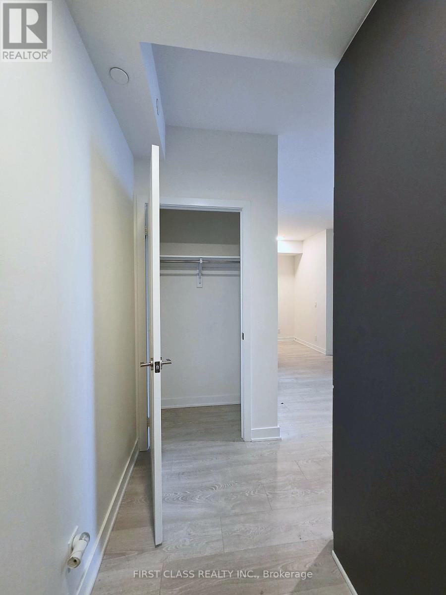 A1606 - 30 Upper Mall Way, Vaughan, Ontario  L4J 0L7 - Photo 11 - N13844432