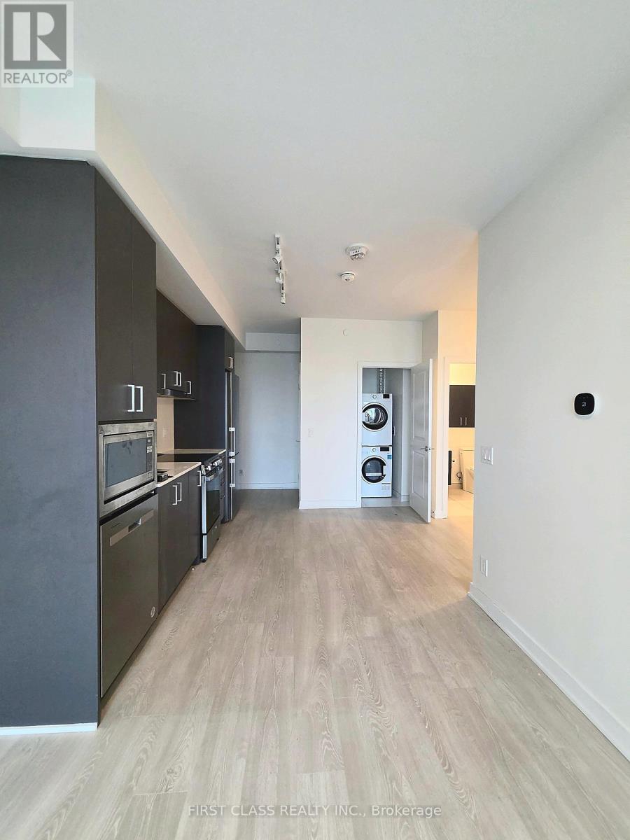 A1606 - 30 Upper Mall Way, Vaughan, Ontario  L4J 0L7 - Photo 4 - N13844432