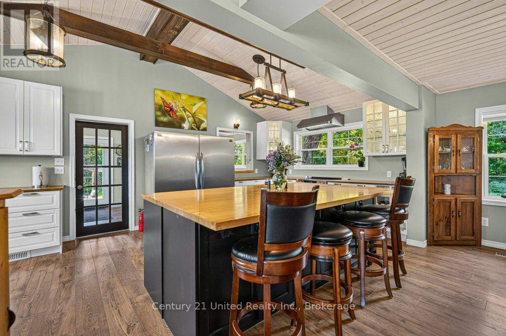 37 Northey's Bay Road, North Kawartha, Ontario  K0L 3E0 - Photo 13 - X13836772