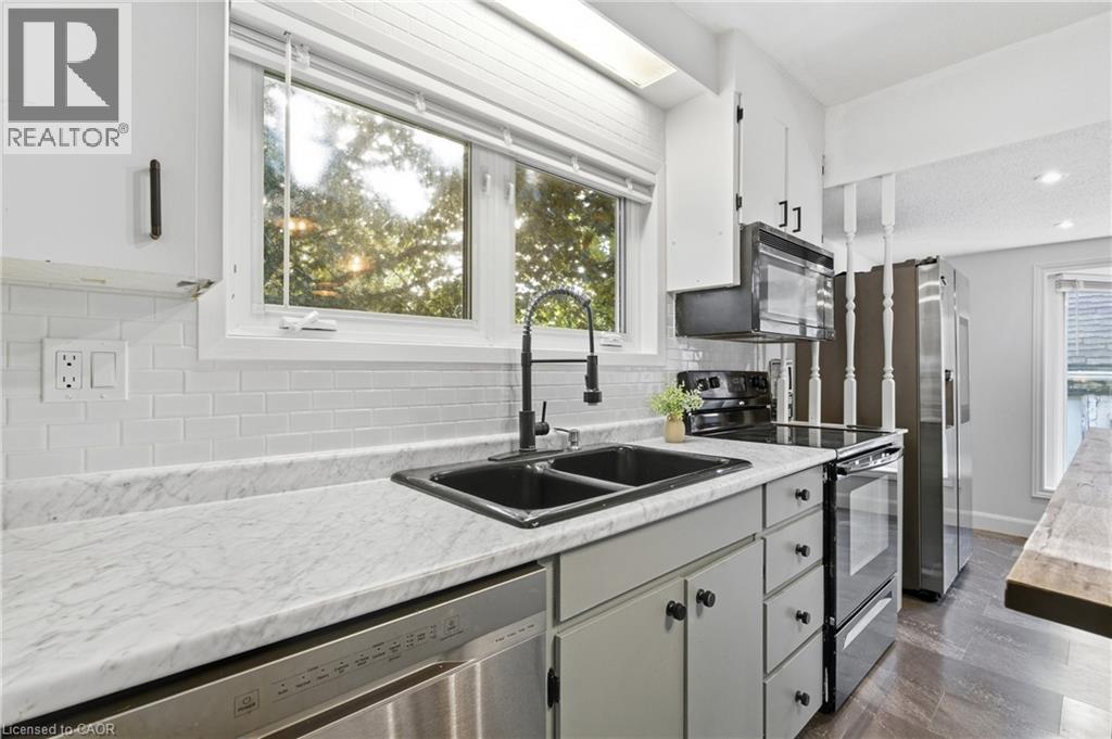 264 Britannia Avenue, Hamilton, Ontario  L8H 1X8 - Photo 9 - 40867075