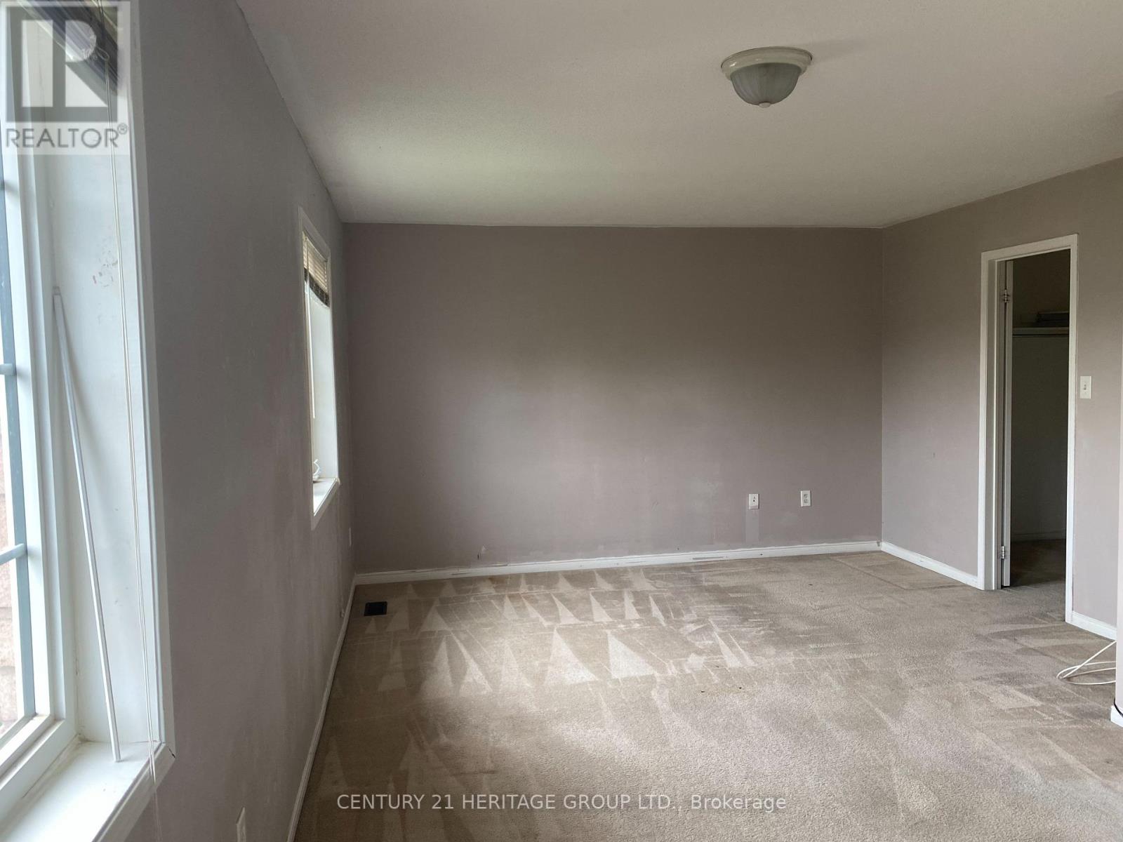 183 Knapton Drive, Newmarket, Ontario  L3X 2B5 - Photo 6 - N13026074
