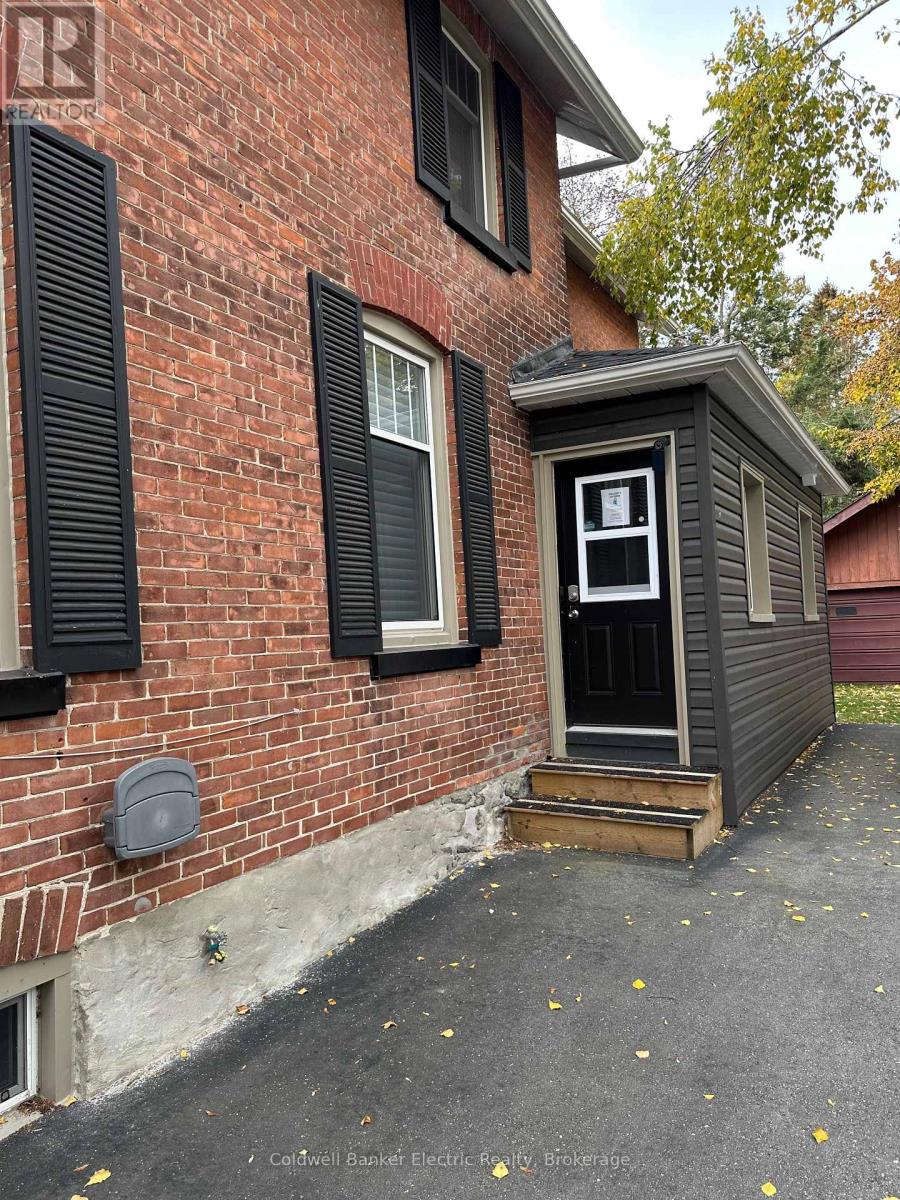 21 Sussex Street N, Kawartha Lakes, Ontario  K9V 4H3 - Photo 19 - X13842960