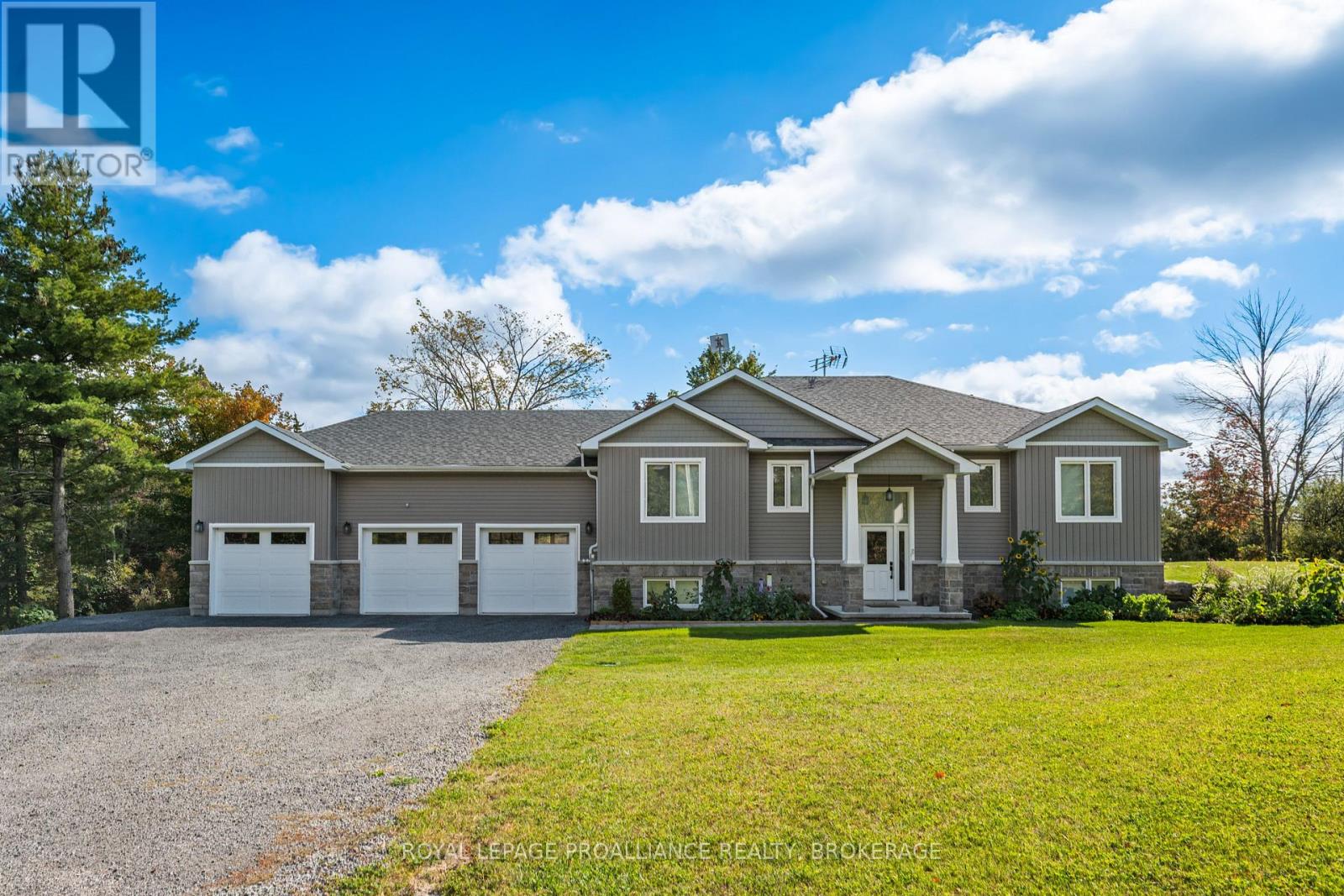 12 PETWORTH ROAD, Stone Mills, Ontario