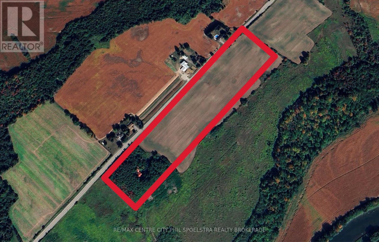 858 Bridge Street E, Woolwich, Ontario  N2J 4G8 - Photo 2 - X13838032