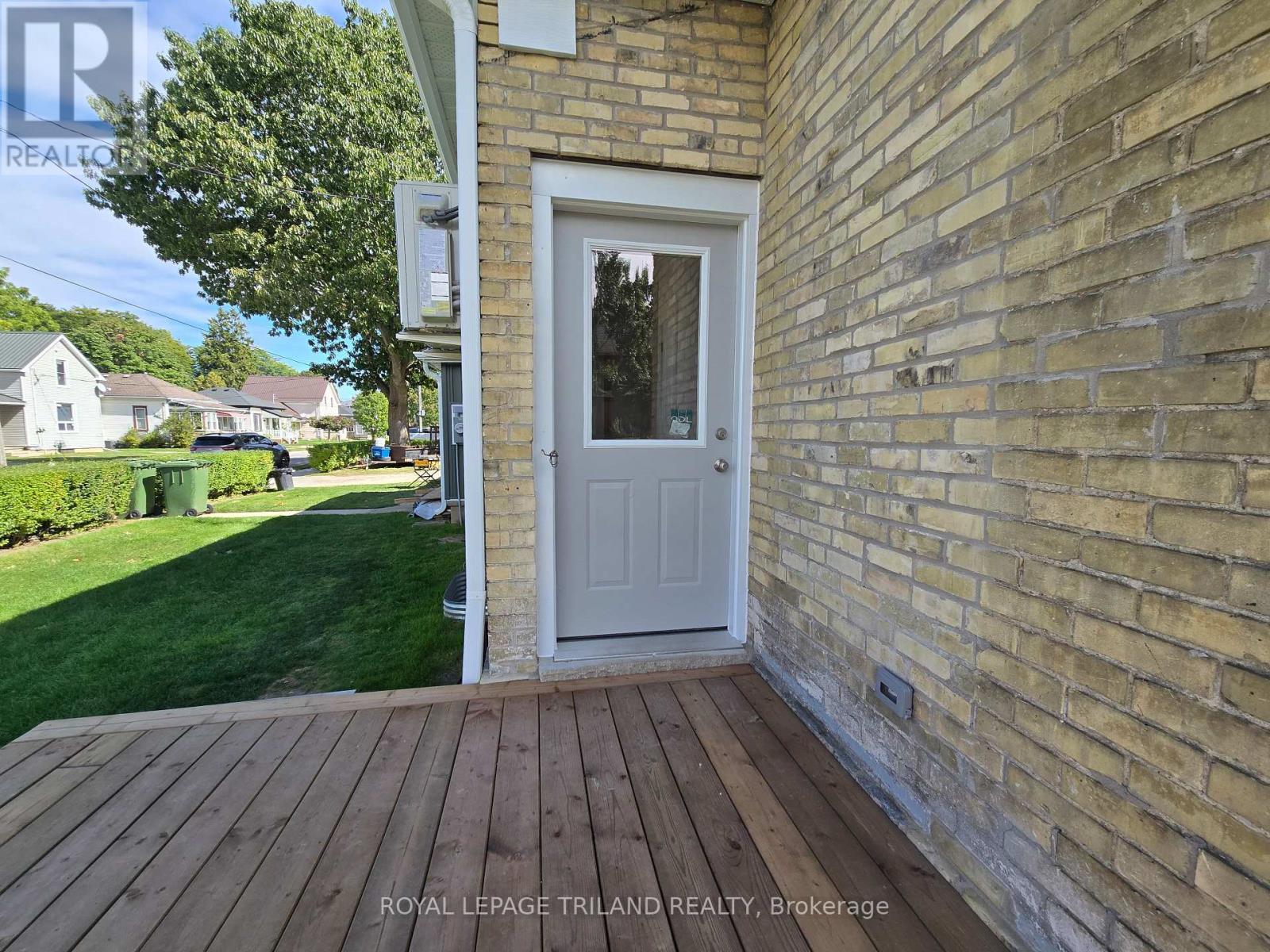 1 - 245 Ross Street, St. Thomas, Ontario  N5R 3Y7 - Photo 2 - X13844598