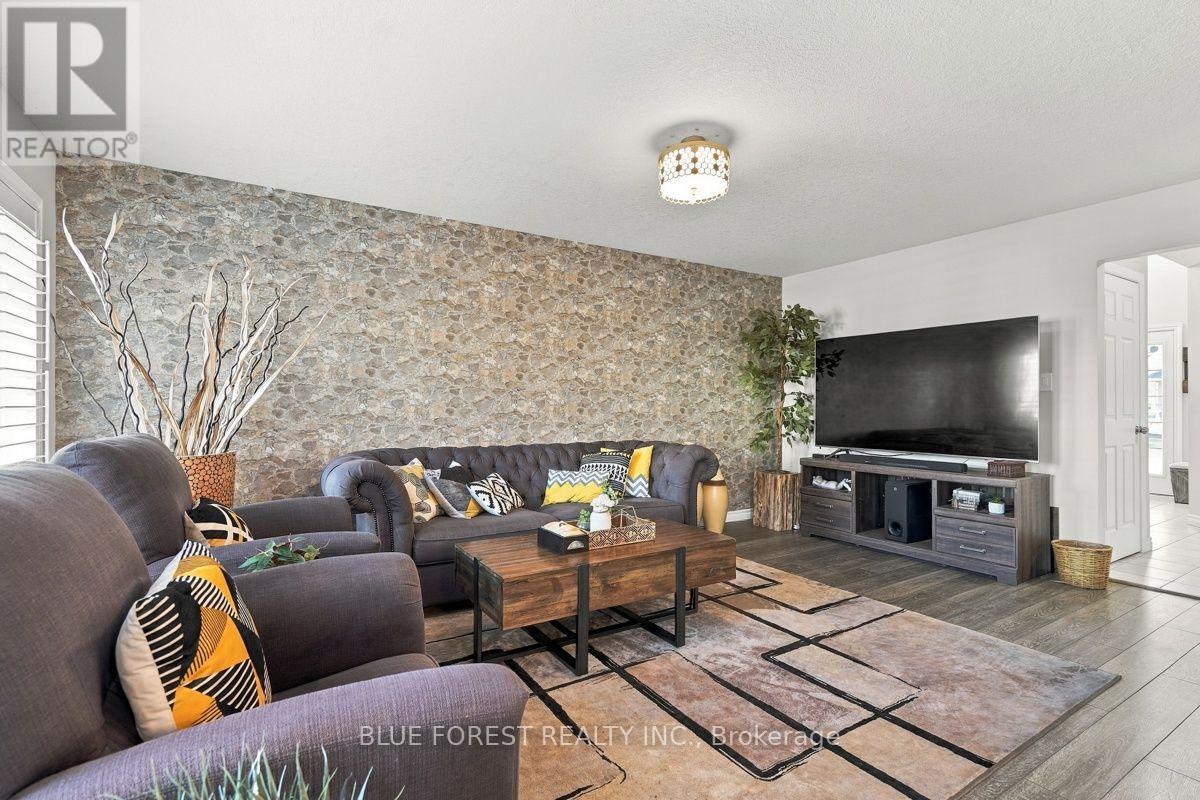2645 Asima Drive, London South, Ontario N4T 1S4 - Photo 7 - X13844650