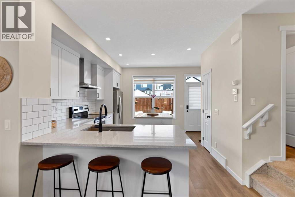 855 Mahogany Boulevard SE, Calgary, Alberta  T3M 2H1 - Photo 9 - A2346371