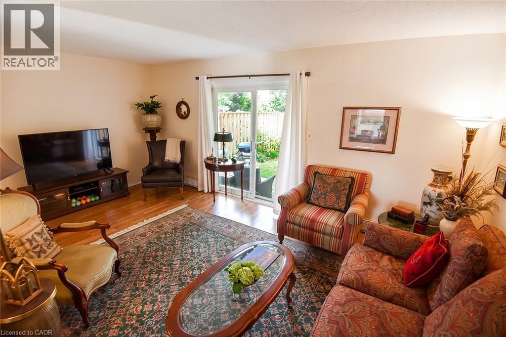 18 Claudette Gate, Hamilton, Ontario  L9B 1T5 - Photo 7 - 40867665