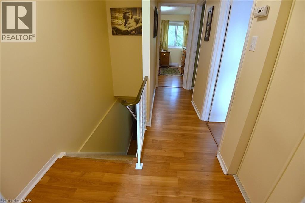 18 Claudette Gate, Hamilton, Ontario  L9B 1T5 - Photo 16 - 40867665