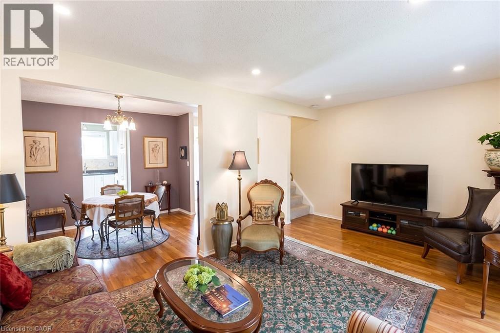 18 Claudette Gate, Hamilton, Ontario  L9B 1T5 - Photo 8 - 40867665