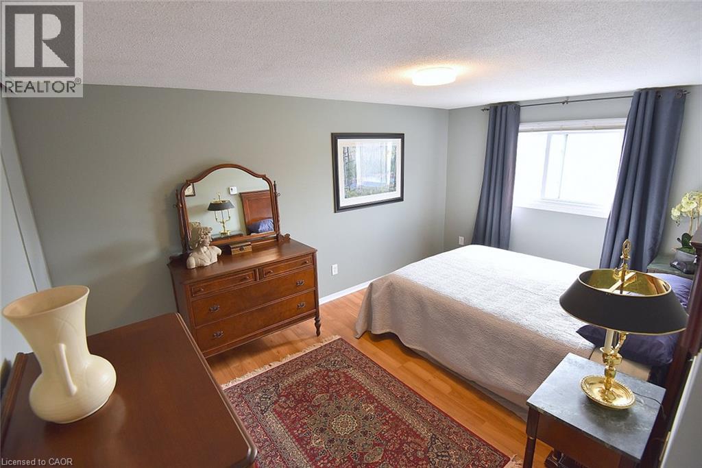 18 Claudette Gate, Hamilton, Ontario  L9B 1T5 - Photo 17 - 40867665