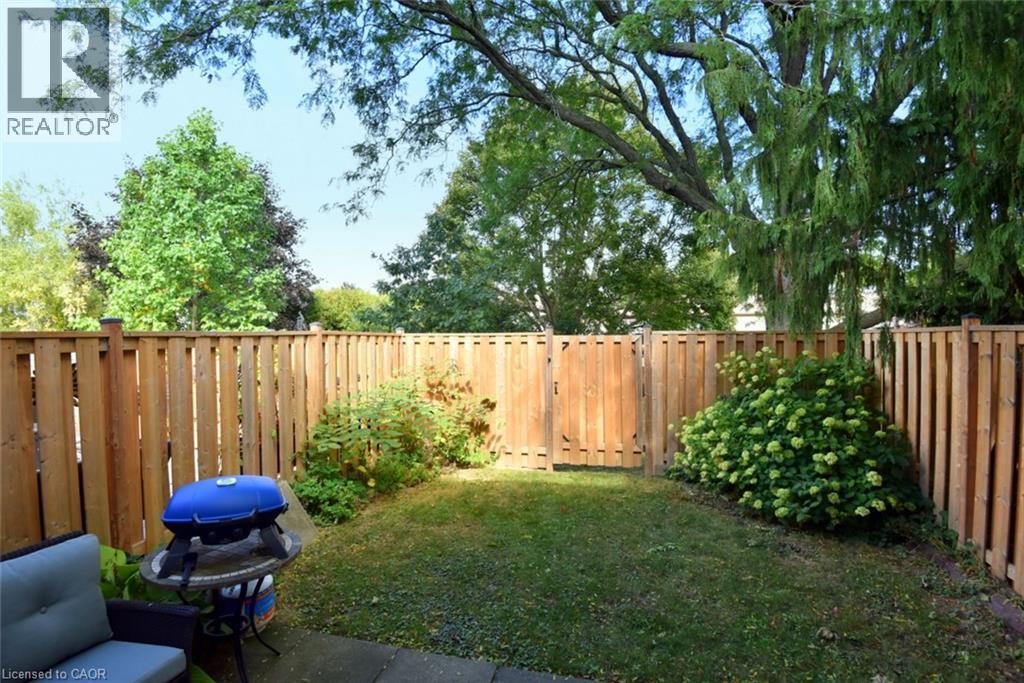 18 Claudette Gate, Hamilton, Ontario  L9B 1T5 - Photo 28 - 40867665