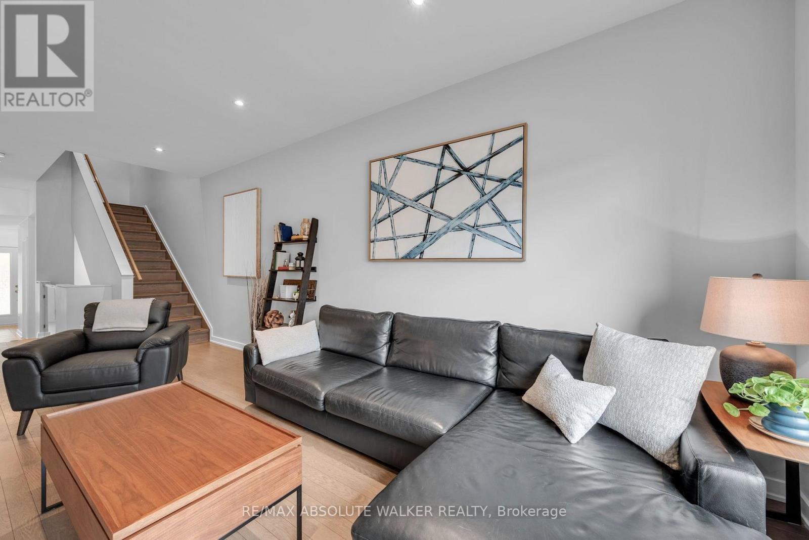 235 Pisces Terrace, Ottawa, Ontario  K1T 0S7 - Photo 5 - X13844560