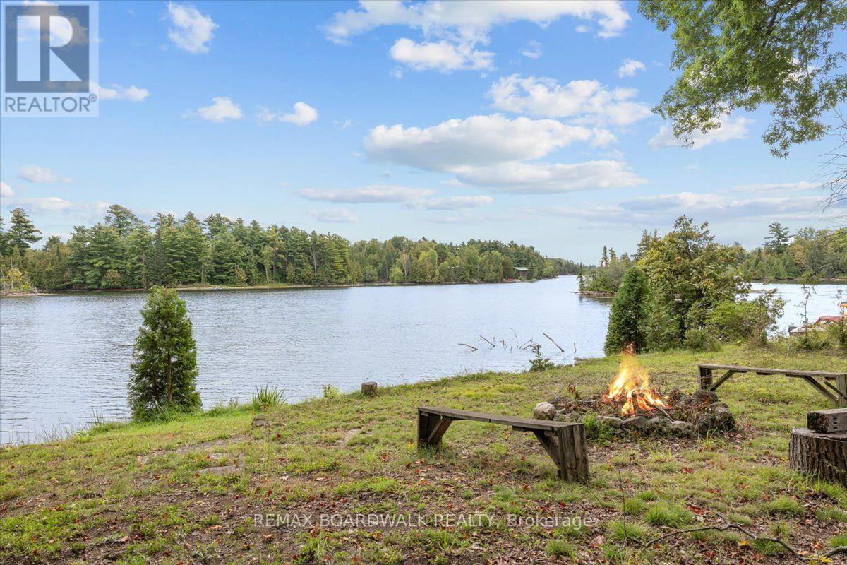 648 Bellows Bay Point, Rideau Lakes, Ontario K0G 1V0 - Photo 36 - X13844612