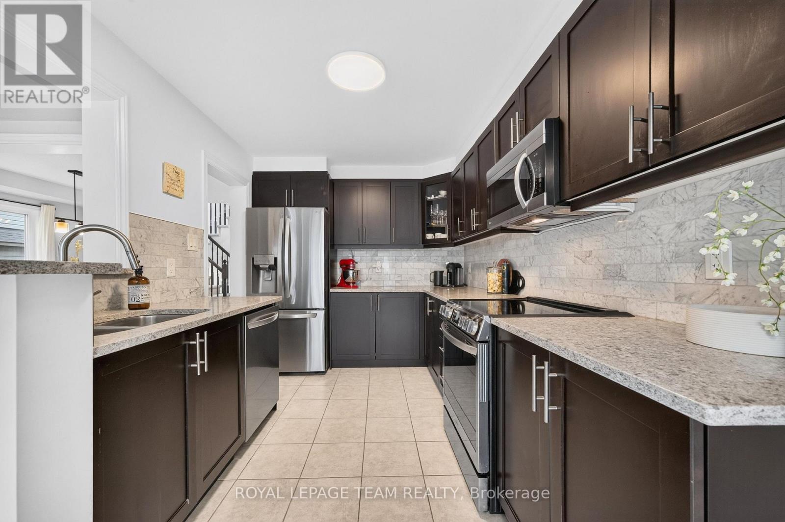 517 Foxlight Circle, Ottawa, Ontario  K2M 0L8 - Photo 7 - X13844614