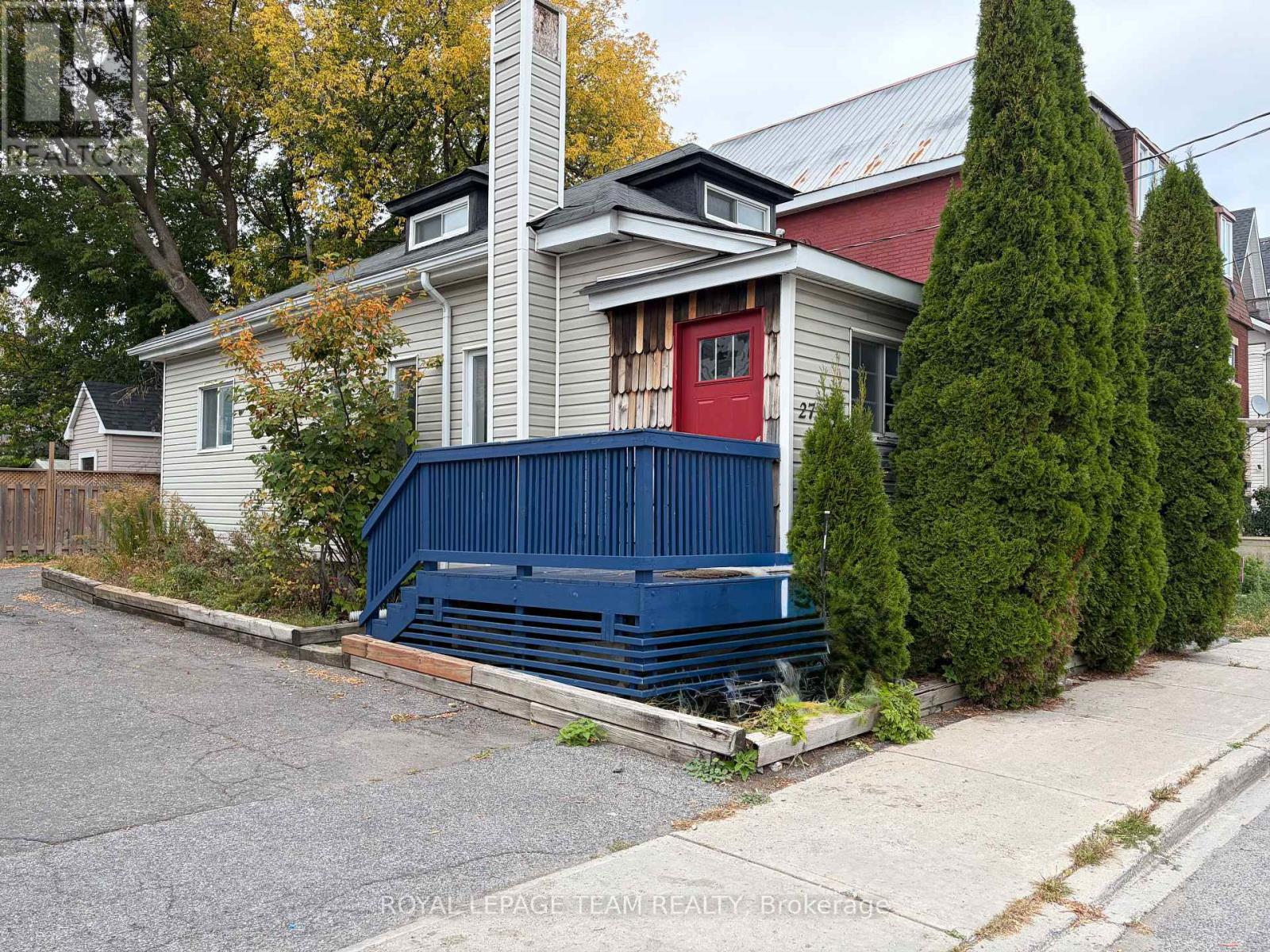 27 Poplar Street, Ottawa, Ontario K1R 7M5 - Photo 2 - X13844682