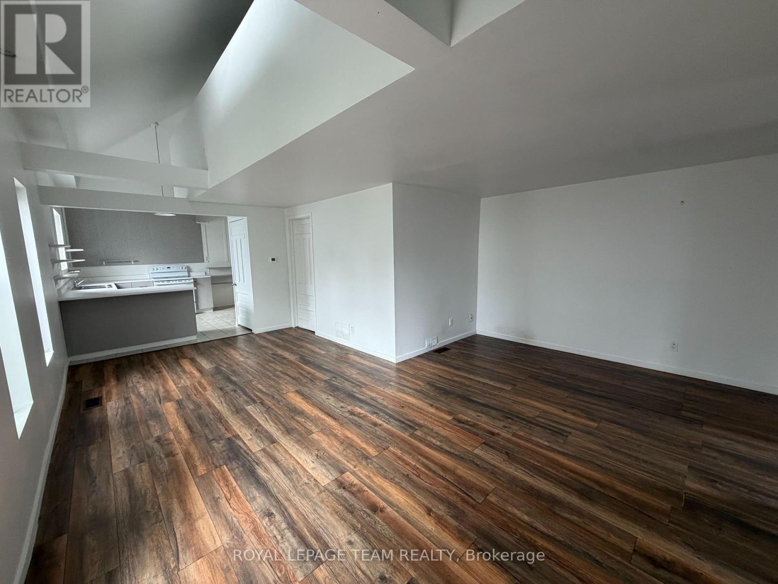 27 Poplar Street, Ottawa, Ontario K1R 7M5 - Photo 5 - X13844682