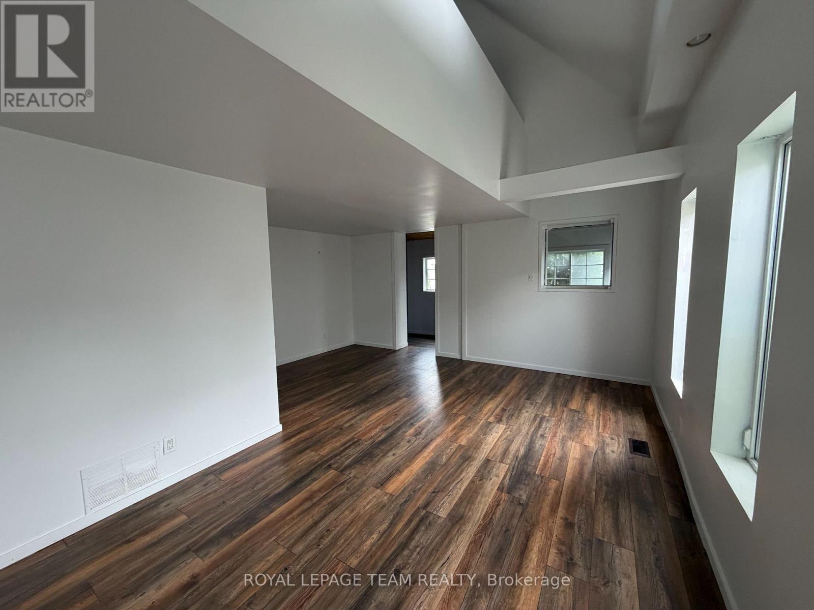 27 Poplar Street, Ottawa, Ontario K1R 7M5 - Photo 6 - X13844682