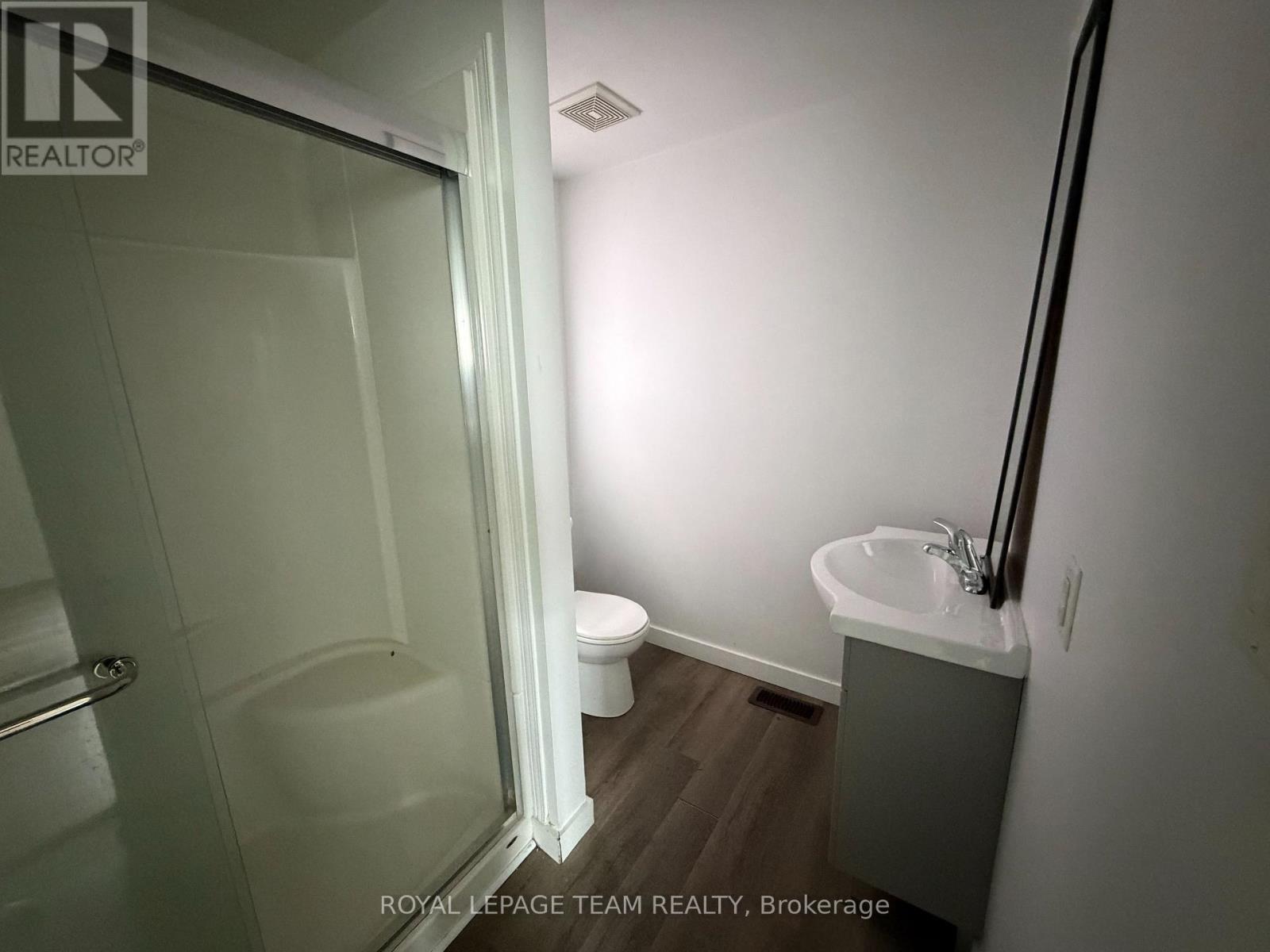 27 Poplar Street, Ottawa, Ontario K1R 7M5 - Photo 8 - X13844682