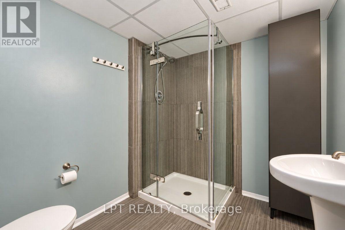 65 Coolspring Crescent, Ottawa, Ontario  K2E 7M9 - Photo 32 - X13844744