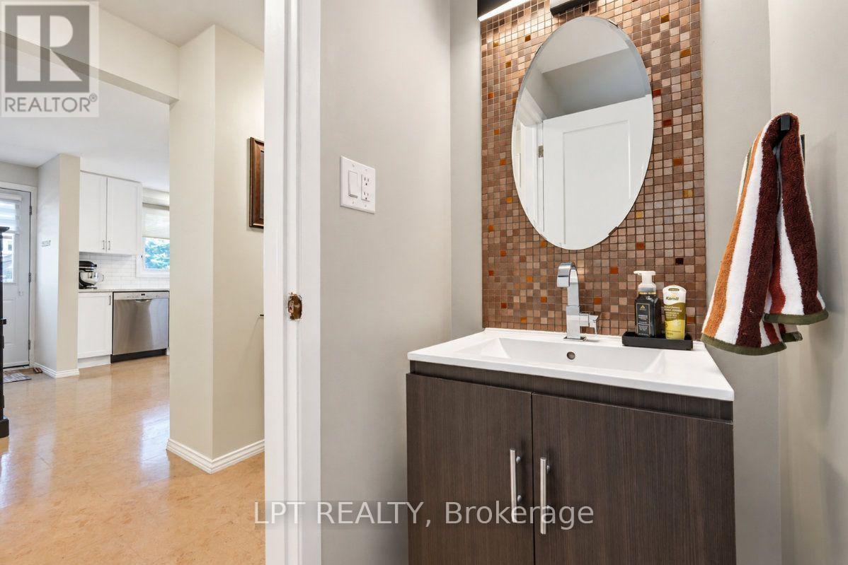 65 Coolspring Crescent, Ottawa, Ontario  K2E 7M9 - Photo 38 - X13844744