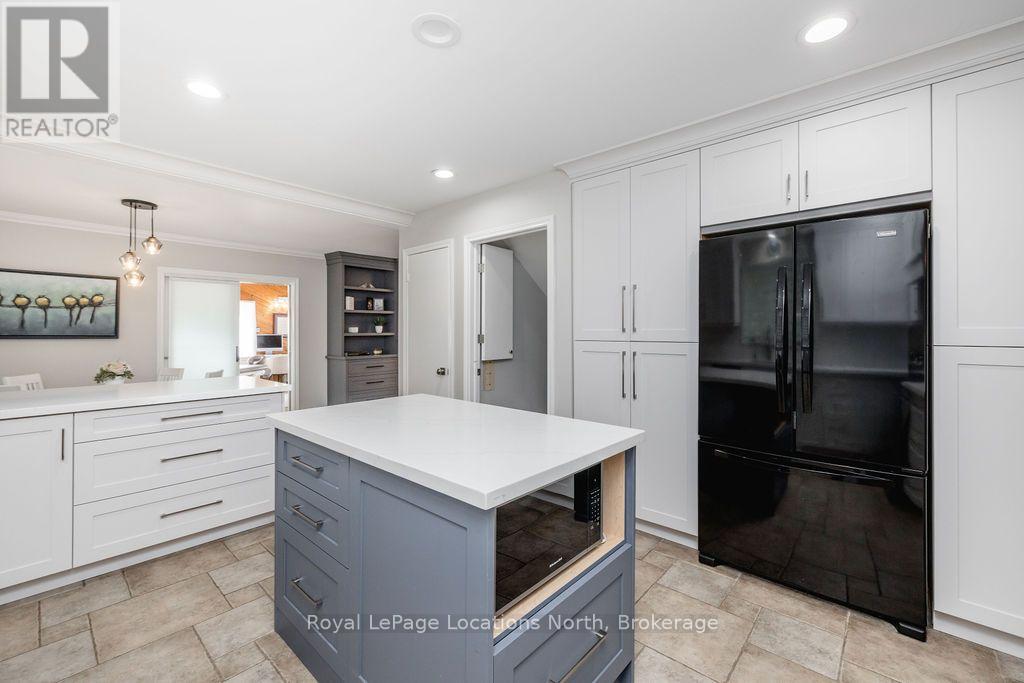 8 Seeley Court, Wasaga Beach, Ontario L9Z 2A7 - Photo 21 - S13844572