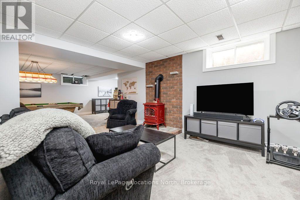 8 Seeley Court, Wasaga Beach, Ontario L9Z 2A7 - Photo 39 - S13844572