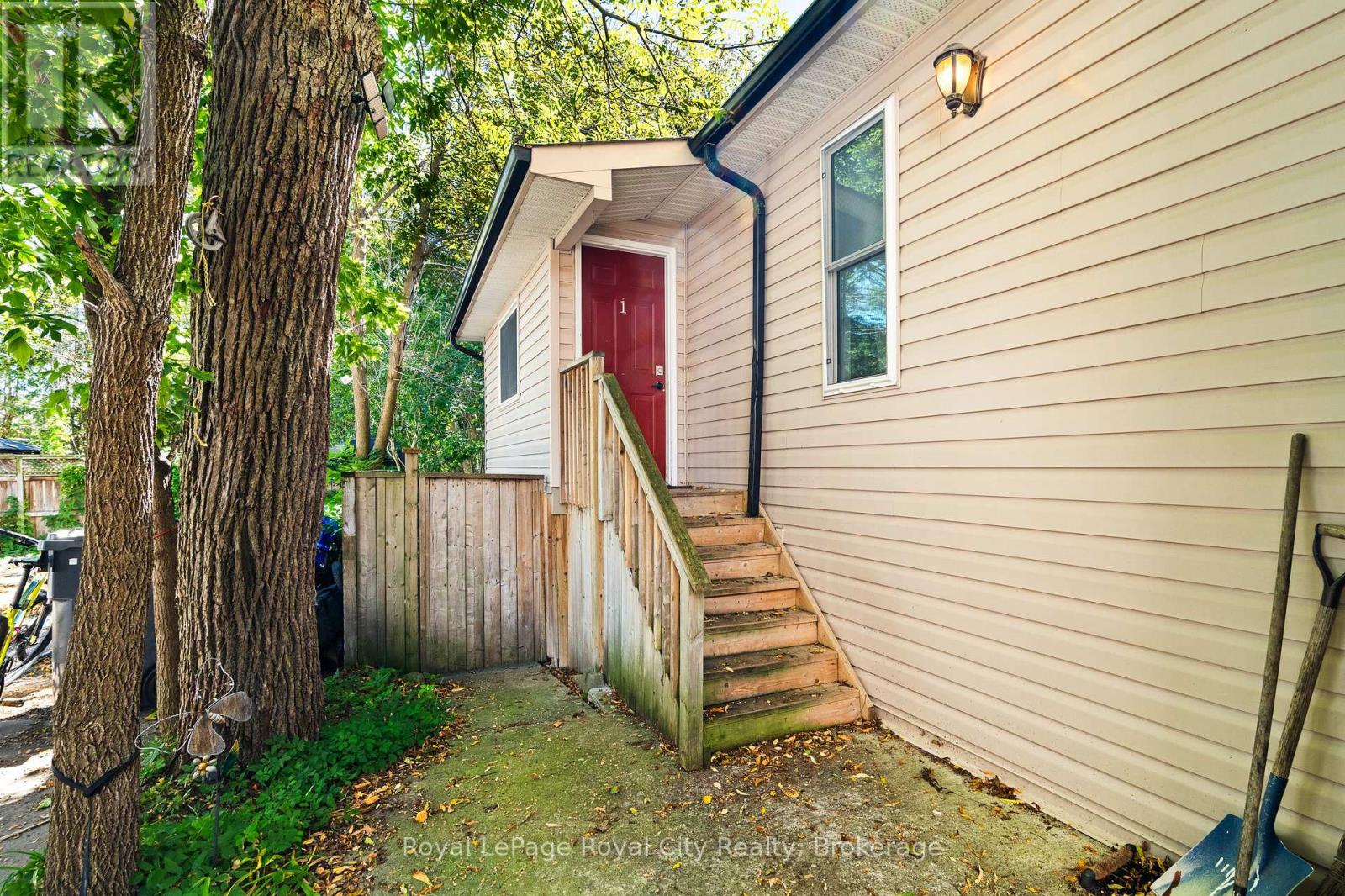 98 Waterloo Avenue, Guelph, Ontario  N1H 3H8 - Photo 6 - X13844620