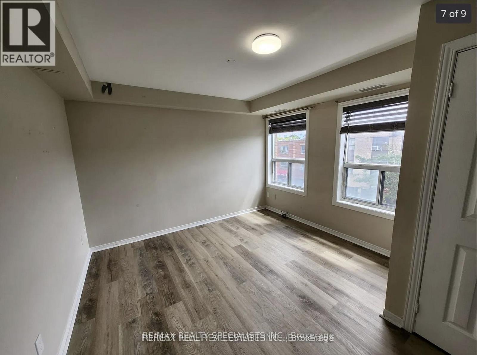 401 - 826 Bloor Street, Toronto, Ontario  M6G 1L9 - Photo 2 - C13844540