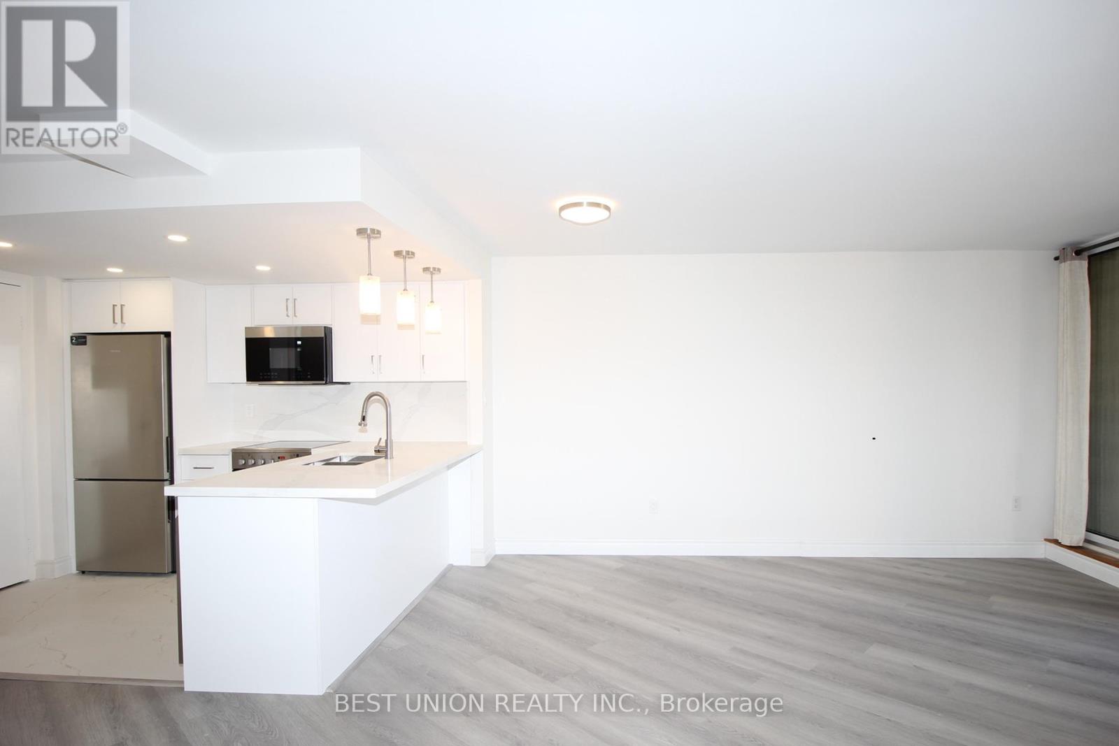 1209 - 77 Maitland Place, Toronto, Ontario M4Y 2V6 - Photo 2 - C13844562