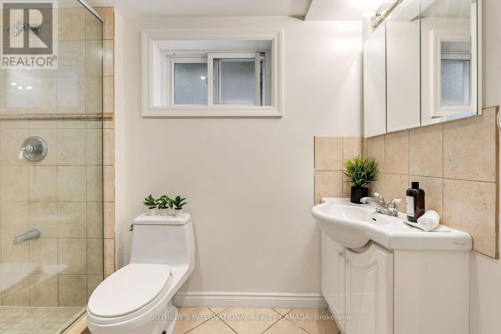 122 Brentcliffe Road, Toronto, Ontario M4G 3Y9 - Photo 38 - C13844564