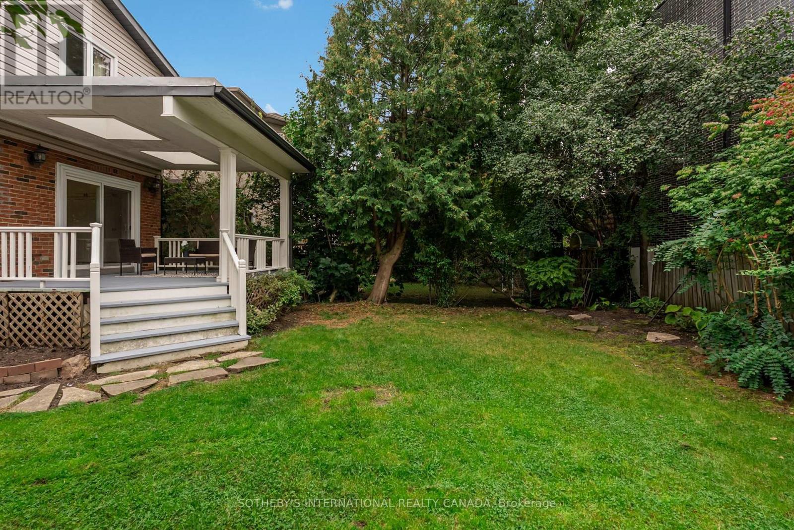 122 Brentcliffe Road, Toronto, Ontario M4G 3Y9 - Photo 41 - C13844564