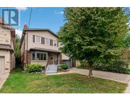 122 BRENTCLIFFE ROAD, Toronto, Ontario