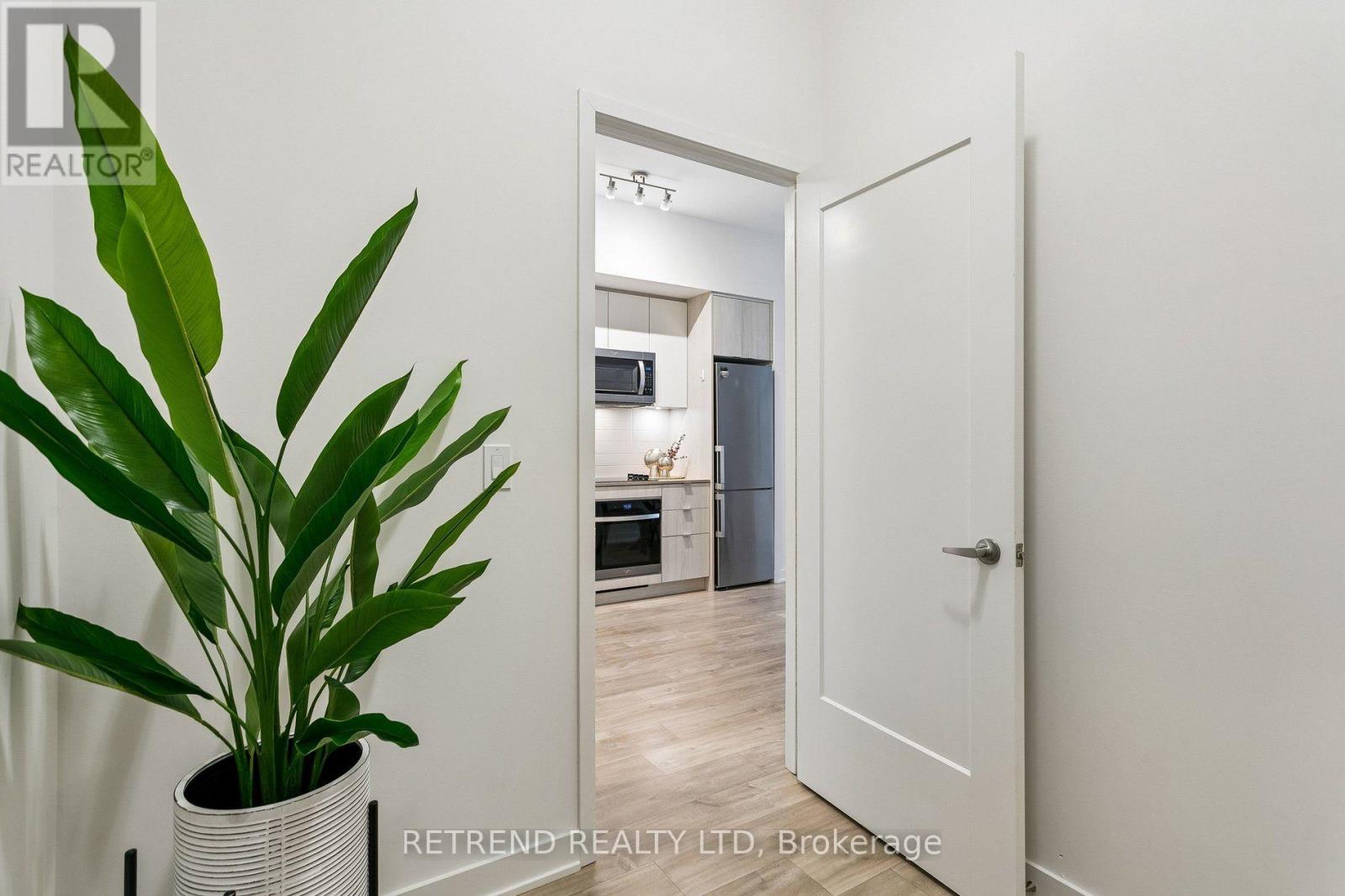 1725 - 70 Princess Street, Toronto, Ontario  M5A 0X6 - Photo 13 - C13844576