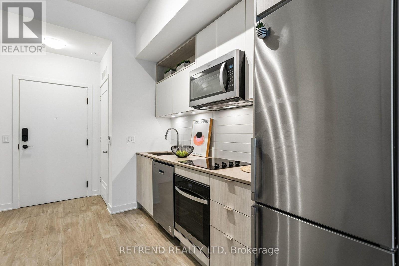 1725 - 70 Princess Street, Toronto, Ontario  M5A 0X6 - Photo 3 - C13844576