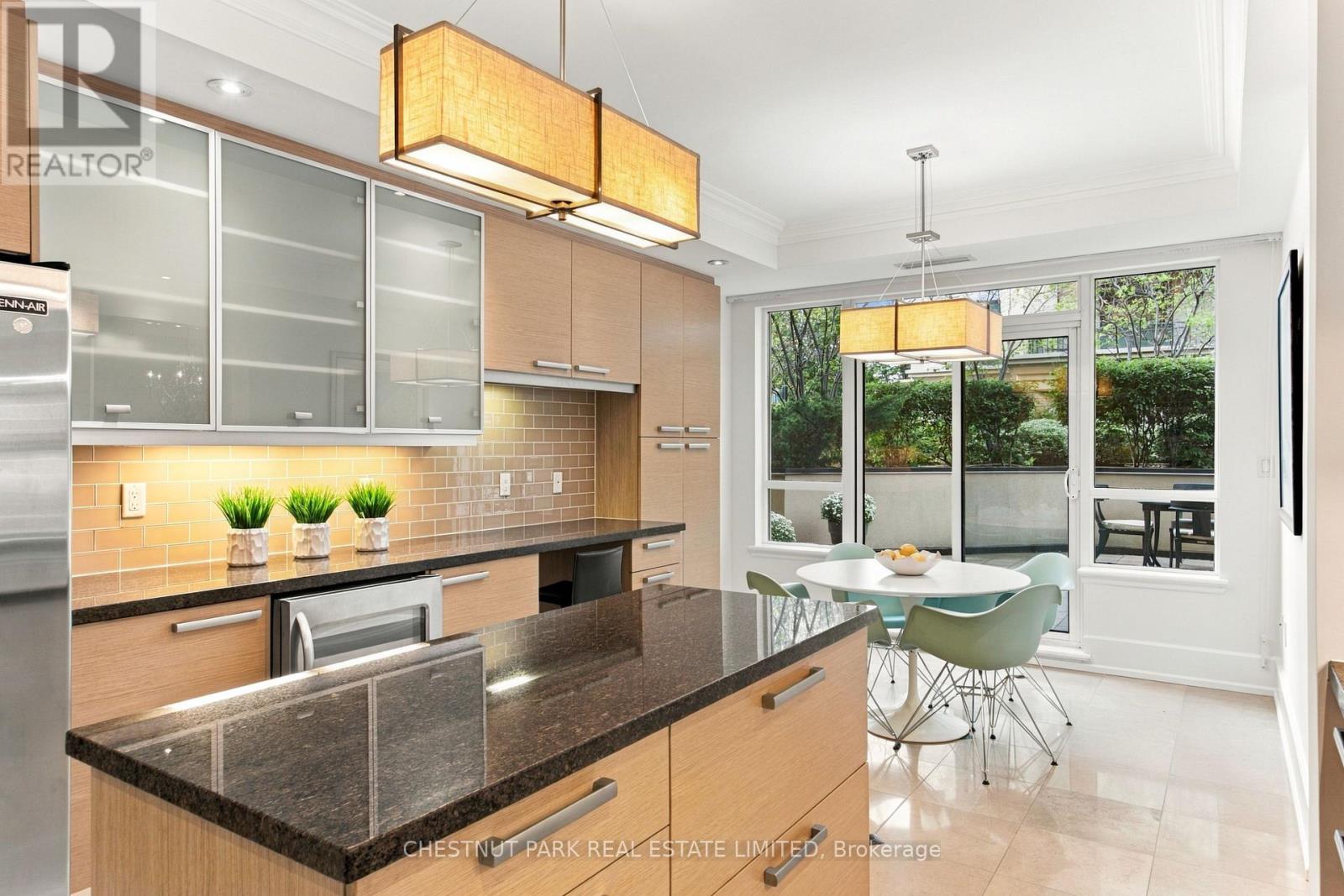 203b - 660 Sheppard Avenue E, Toronto, Ontario  M2K 3E5 - Photo 10 - C13844602