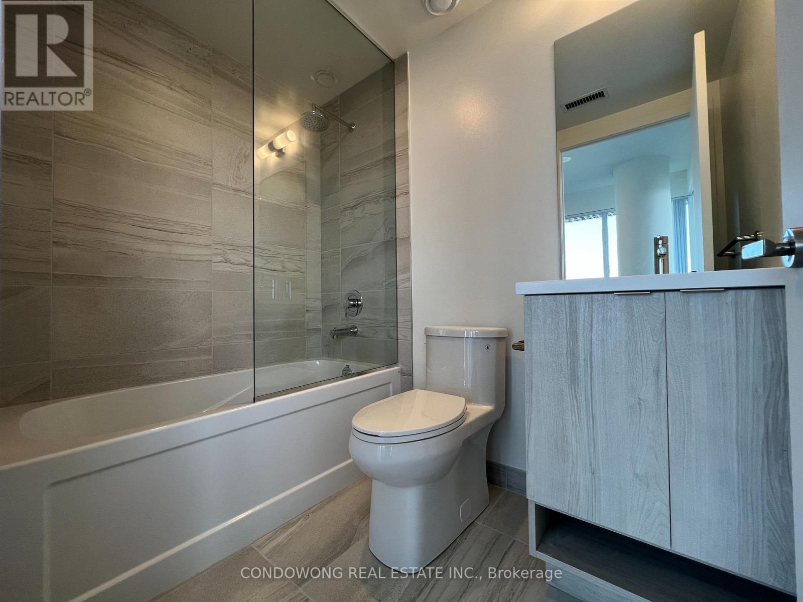 6203 - 138 Downes Street, Toronto, Ontario  M5E 0E4 - Photo 13 - C13844698