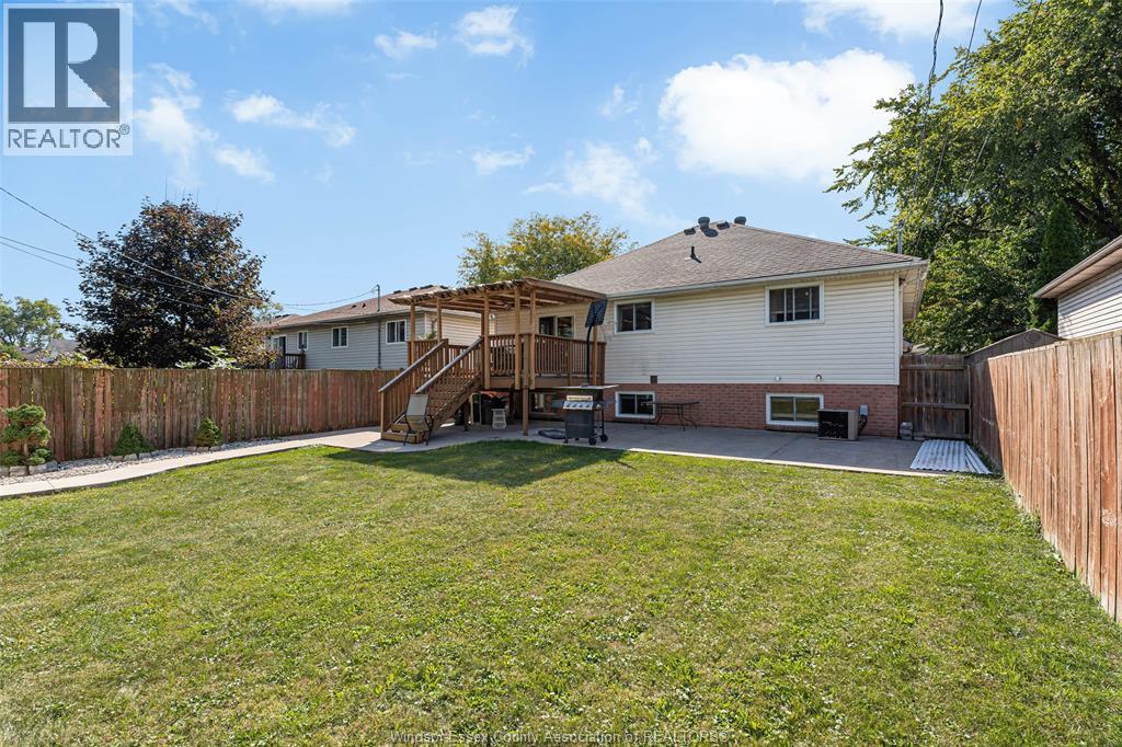 2222 Longfellow Avenue, Windsor, Ontario  N9B 3J8 - Photo 32 - 26023705